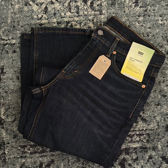 Levi's Other - 🎉 HP 🎉Levi's Relaxed Blue Jeans Classic Indigo Wash